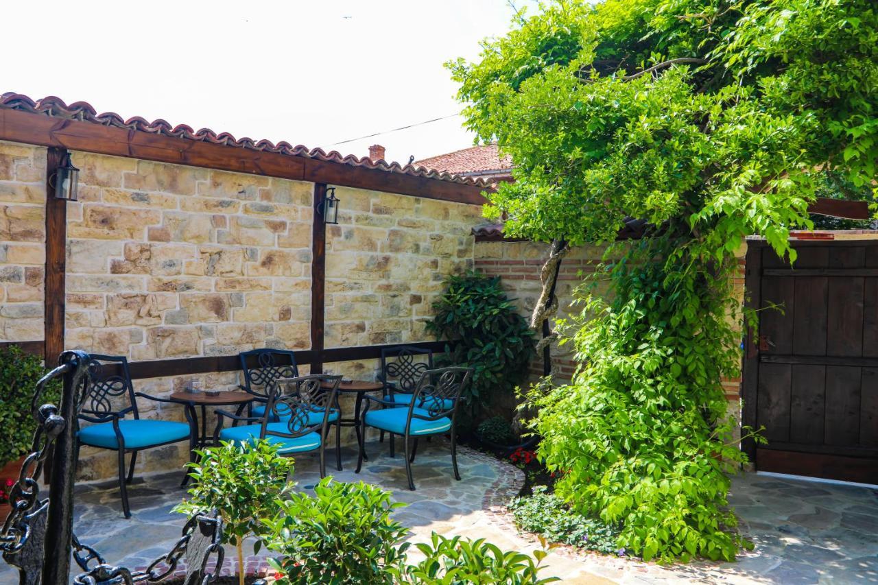 Kirios Hotel Nesebar Exterior photo
